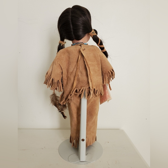 1991 Vintage Lawtons Hiawatha Native American Porcelain Doll 388/500 COA - Picture 10 of 12